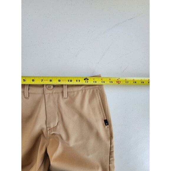 Quiksilver Shorts Boys 12 Khaki Amphibian Hybrid Walkshorts 4-Way Stretch Youth - Picture 9 of 16